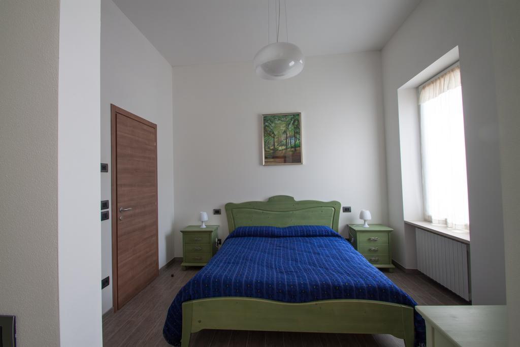 Palazzo Di Primavera Guest House Caprino Veronese Quarto foto